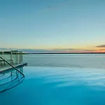 Courtyard By Marriott Erie Bayfront